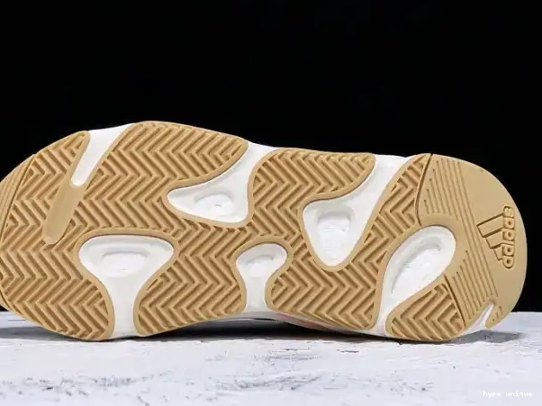 hype v2 'Magnet' Yeezy FV9922 700 Boost Adidas 0325